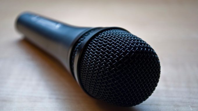 SennMicrophone-760x508.jpg